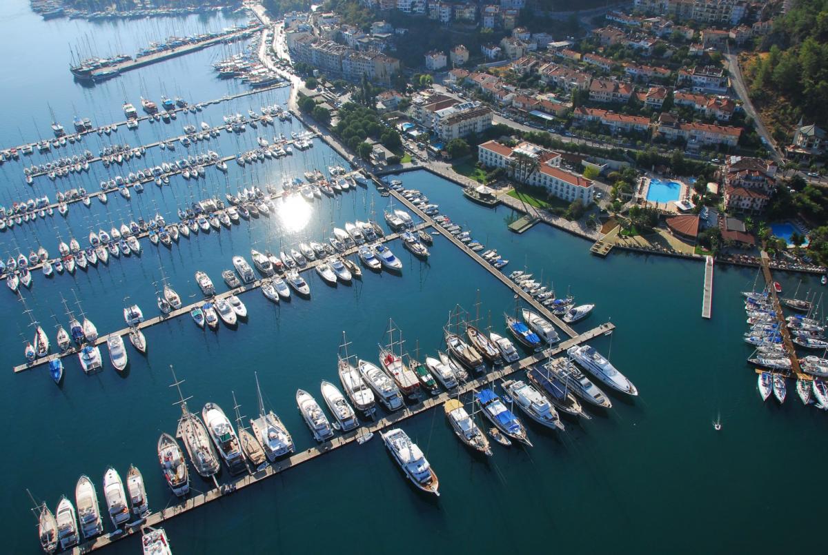 Ece Marina