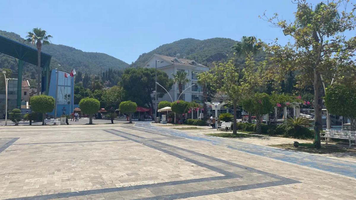 Beşkaza Meydanı 3